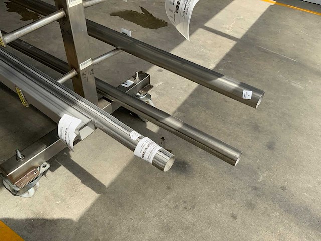 Rvs lengtes op rvs verrijdbare draagarmstelling - afbeelding 3 van  13