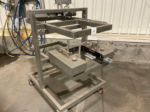 Rvs machinedeel (2x) - afbeelding 1 van  4