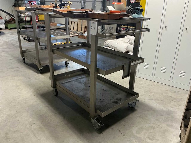 Rvs magazijnwagen (3x) - afbeelding 1 van  5