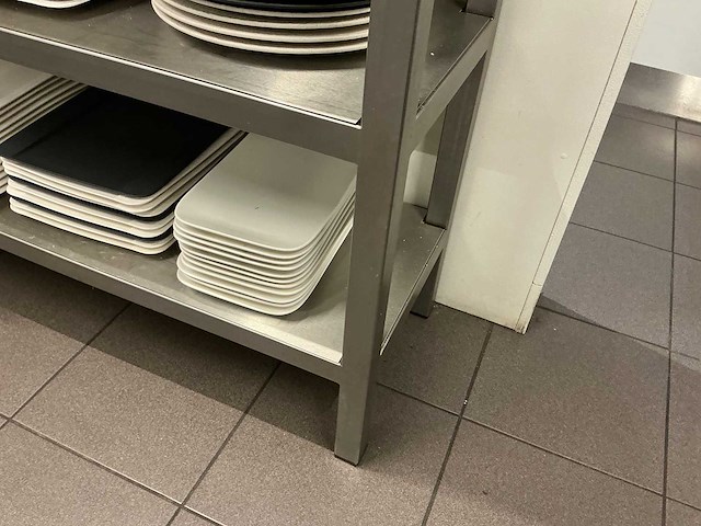 Rvs meubel - afbeelding 2 van  3