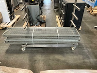 Rvs mobiele draagarm stelling - afbeelding 2 van  4