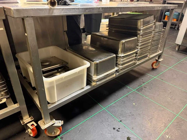 Rvs mobiele werktafel - afbeelding 4 van  4