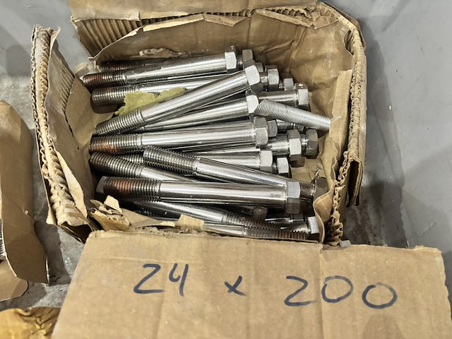 Rvs moeten, bouten en plaatmateriaal - afbeelding 4 van  11