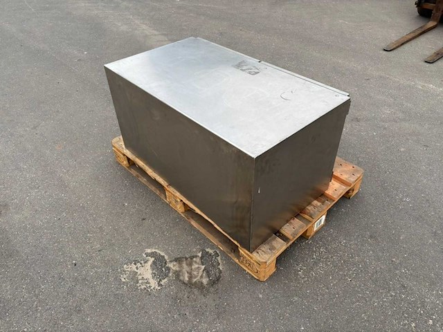 Rvs onderbouw kist met grill 50x50x100 - afbeelding 4 van  5