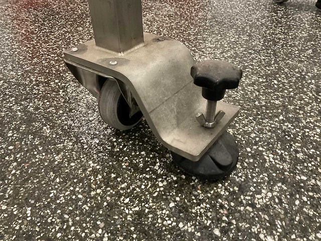 Rvs onderstel - afbeelding 4 van  4