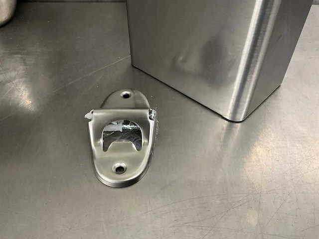 Rvs opvangbak met opener (6x) - afbeelding 2 van  2