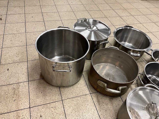 Rvs pannen (7x) - afbeelding 5 van  7