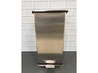 Rvs pedaalbediend afvalbak inhoud 100 liter - afbeelding 2 van  5