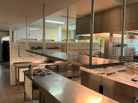 Rvs plafond etagère - afbeelding 6 van  6