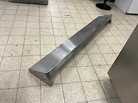 Rvs schap om aan tafel te hangen - afbeelding 3 van  5
