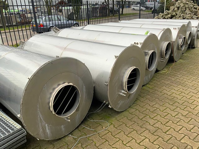 Rvs silo’s - afbeelding 4 van  8