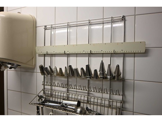 (rvs) slagroom spuitmonden set met ophangsysteem - afbeelding 3 van  3