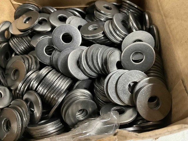 Rvs sluitringen 8,4x22,5 mm (2000x) - afbeelding 2 van  4