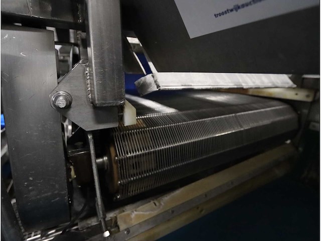 Rvs snij/sorteer lijn (3x) - afbeelding 8 van  8