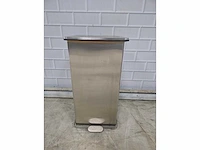 Rvs softclose afvalemmer met voetpedaal - afbeelding 2 van  4
