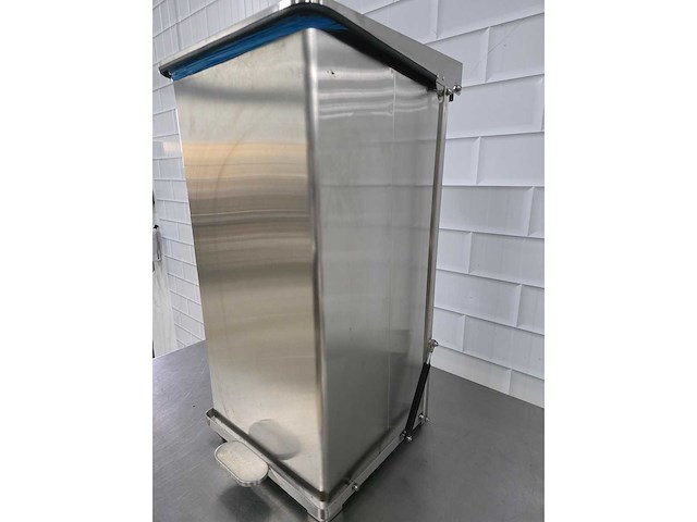 Rvs softclose afvalemmer - afbeelding 6 van  6