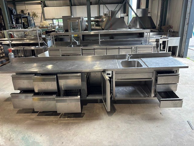 Rvs spoelmeubel met koelwerkbank - afbeelding 9 van  9