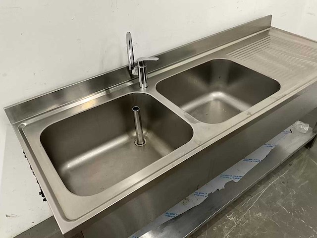 Rvs spoeltafel (200 cm) - afbeelding 5 van  9