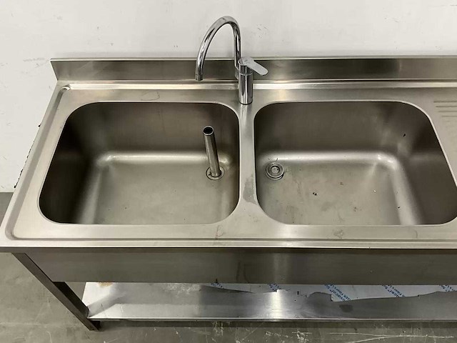 Rvs spoeltafel (200 cm) - afbeelding 6 van  9