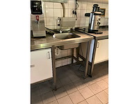 Rvs spoeltafel met onderkasten - afbeelding 4 van  9