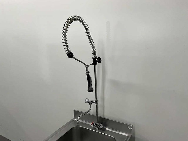 Rvs spoeltafel met voorspoeldouche - afbeelding 3 van  6