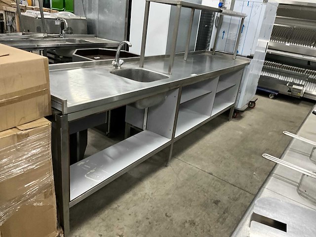 Rvs spoeltafel - afbeelding 1 van  4