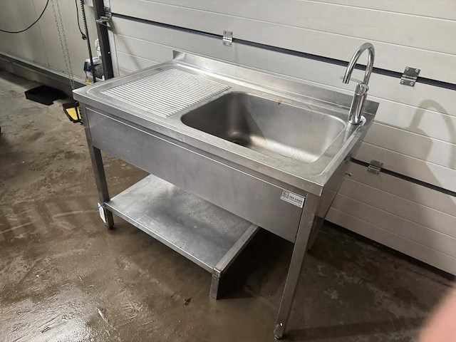 Rvs spoeltafel - afbeelding 1 van  5
