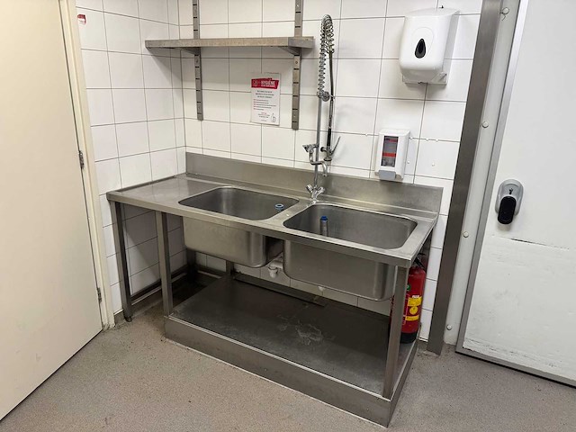 Rvs spoeltafel - afbeelding 1 van  5