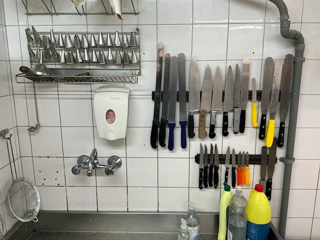 Rvs spoeltafel - afbeelding 5 van  8