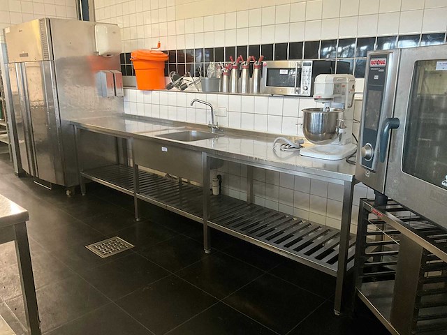 Rvs spoeltafel - afbeelding 1 van  6