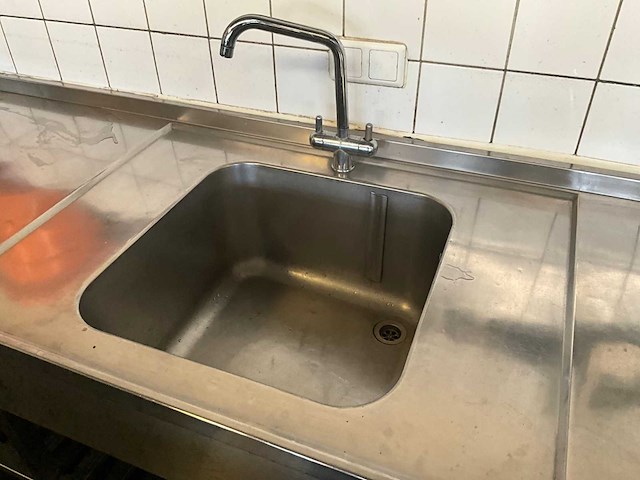 Rvs spoeltafel - afbeelding 4 van  6