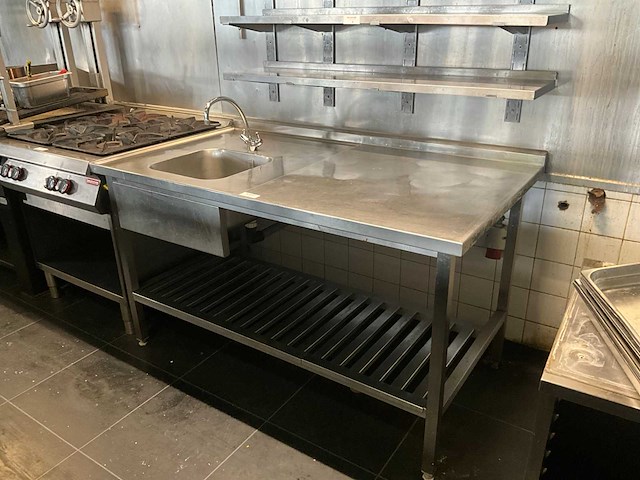 Rvs spoeltafel - afbeelding 1 van  8