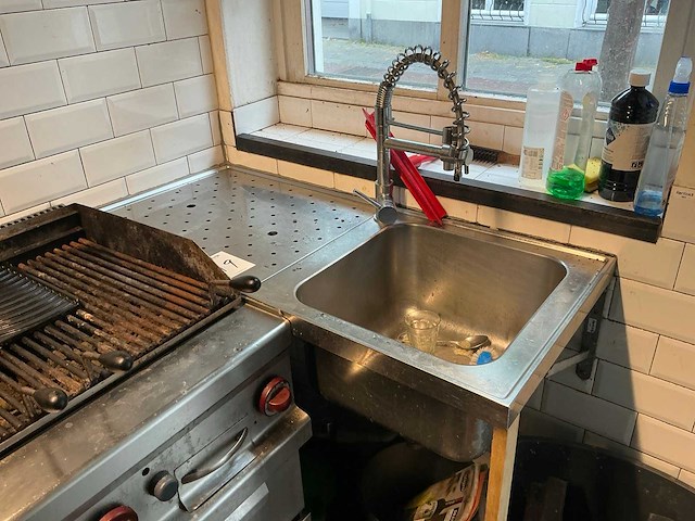 Rvs spoeltafel - afbeelding 1 van  5