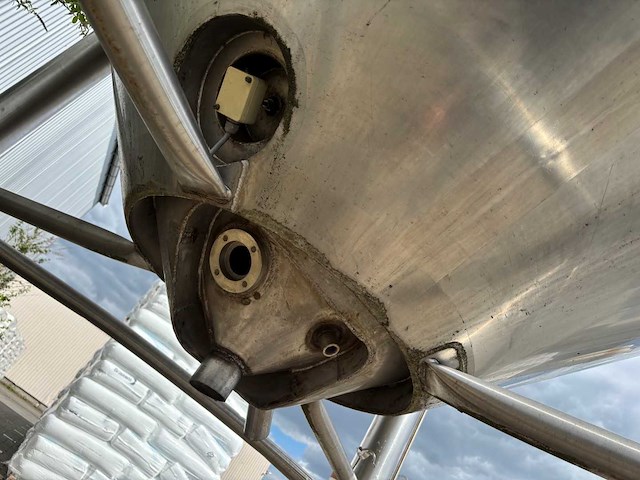 Rvs staande dubbelwandige tank ca. 9000ltr. - afbeelding 13 van  25