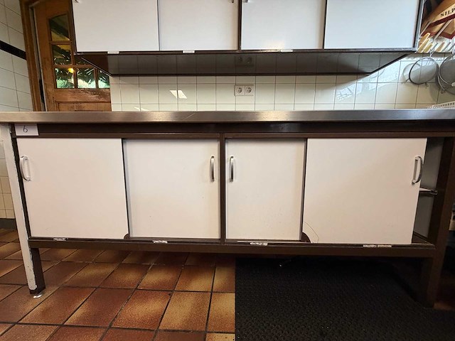 Rvs-stalen werktafel - afbeelding 1 van  3