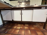 Rvs-stalen werktafel