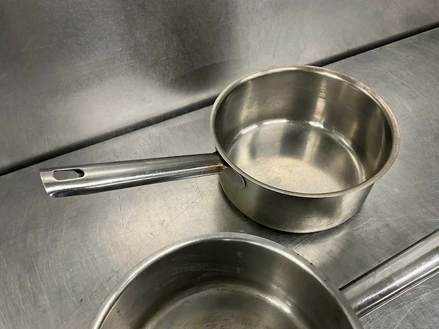 Rvs steelpan ø 22 cm (2x) - afbeelding 3 van  4