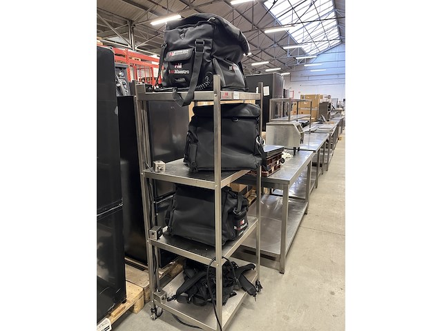 Rvs stelling inclusief 4 bezorgtassen met heatelement heatmaestro - afbeelding 7 van  7