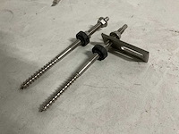 Rvs stokschroef 200xm10 voor montage zonnepaneel (26x) - afbeelding 2 van  4