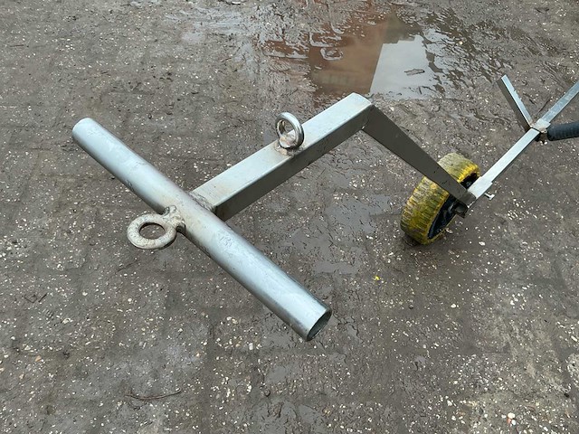 Rvs strandkar met zandbanden - afbeelding 3 van  3