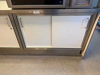 Rvs tafel met onderkast 105cm - afbeelding 2 van  3