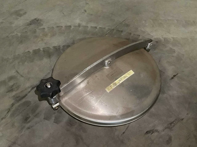 Rvs tankdeksel - afbeelding 1 van  3