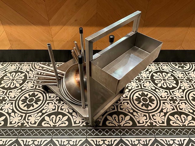 Rvs transportkar met 10x rvs wokpan (2x) - afbeelding 5 van  5