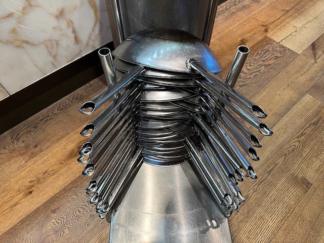 Rvs transportkar met 30 rvs wokpannen - afbeelding 2 van  5