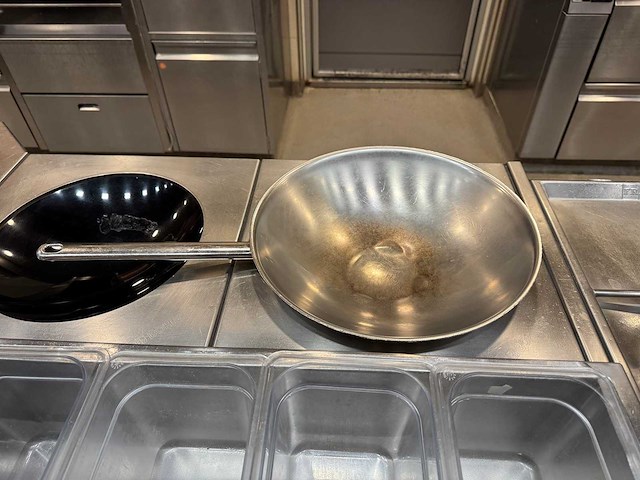 Rvs transportkar met 30x rvs wokpan (2x) - afbeelding 4 van  5