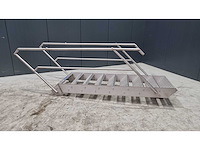 Rvs trap - afbeelding 1 van  2