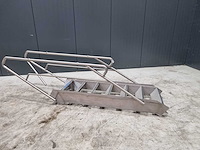 Rvs trap - afbeelding 1 van  2