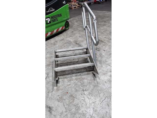 Rvs trap - afbeelding 2 van  2