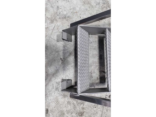 Rvs trap - afbeelding 3 van  3