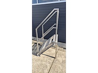 Rvs trap - afbeelding 2 van  4